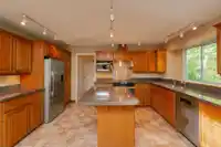 5070 242 DRIVE - thumbnail 16