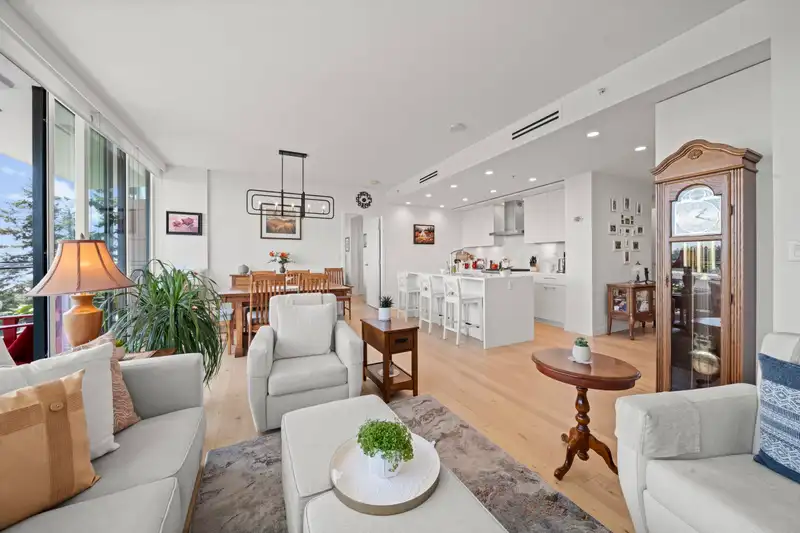 404 1439 GEORGE STREET - photo 3 of 39