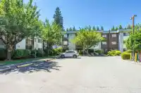 323 2277 MCCALLUM ROAD - thumbnail 2