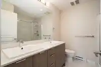 52 5550 ADMIRAL WAY - thumbnail 20