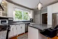 618 COLBORNE STREET - thumbnail 5