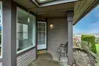 117 1140 CASTLE CRESCENT - thumbnail 33