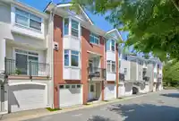 83 19551 66 AVENUE - thumbnail 3