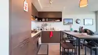 2006 570 EMERSON STREET - thumbnail 7