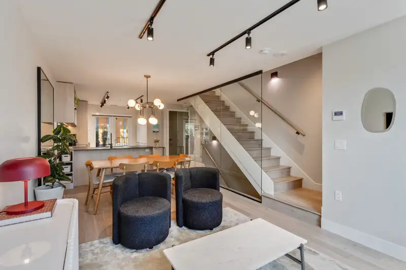 3973 FLEMING STREET - photo 1 of 30
