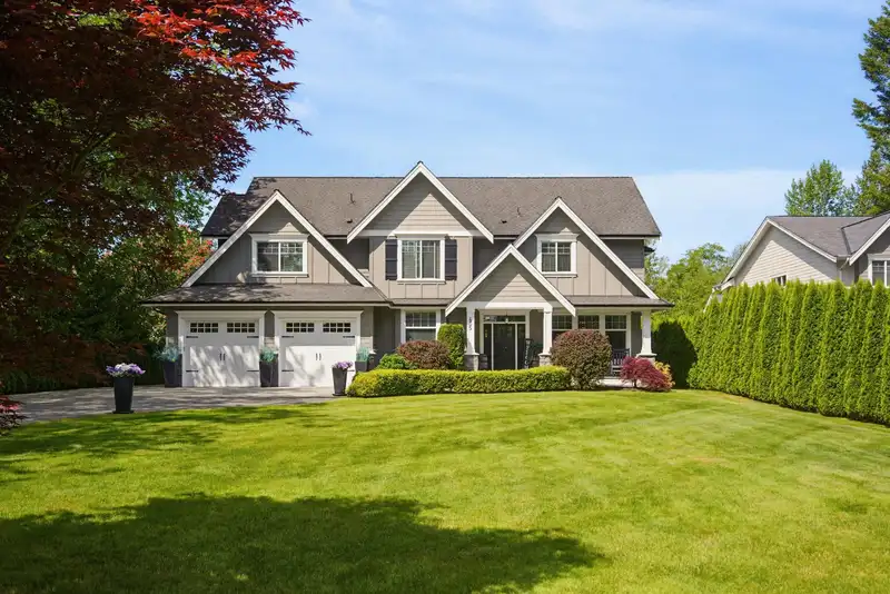 435 204 STREET - photo 1 of 40