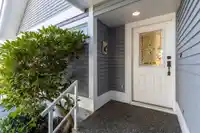 42 4847 219 STREET - thumbnail 2