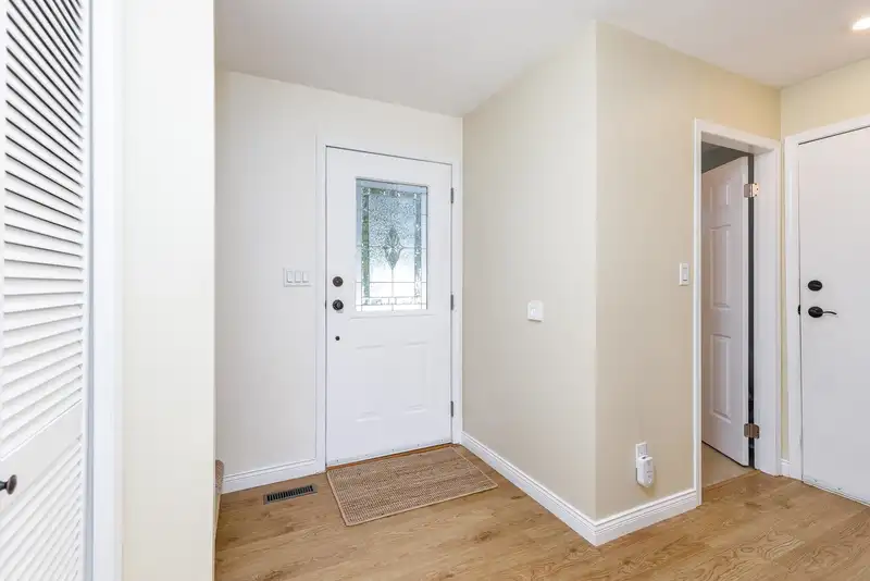 42 4847 219 STREET - photo 3 of 28