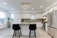 1437 COLLINS ROAD - thumbnail 6