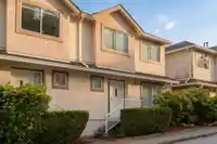 16 901 W 17TH STREET - thumbnail 2