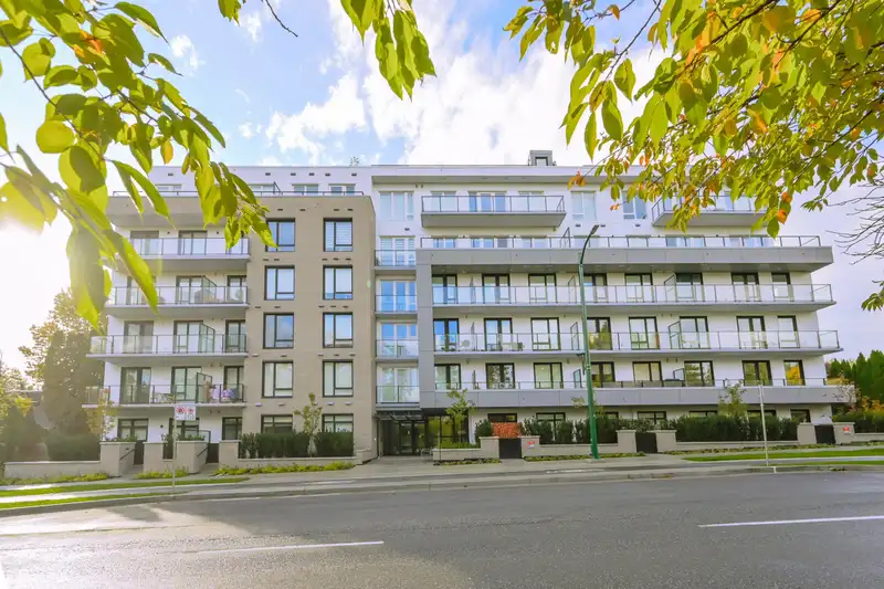 303 6859 CAMBIE STREET - photo 1 of 26