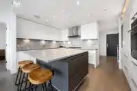310 6333 W BOULEVARD - thumbnail 2