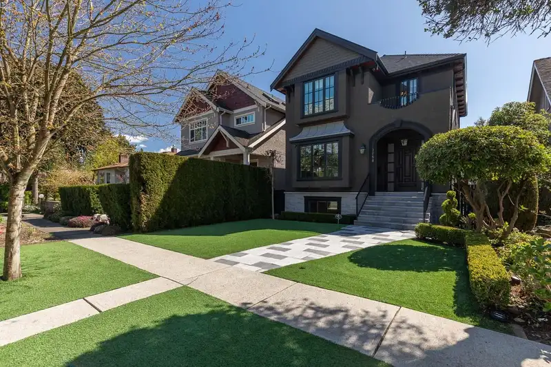2958 W 40TH AVENUE - photo 2 of 40