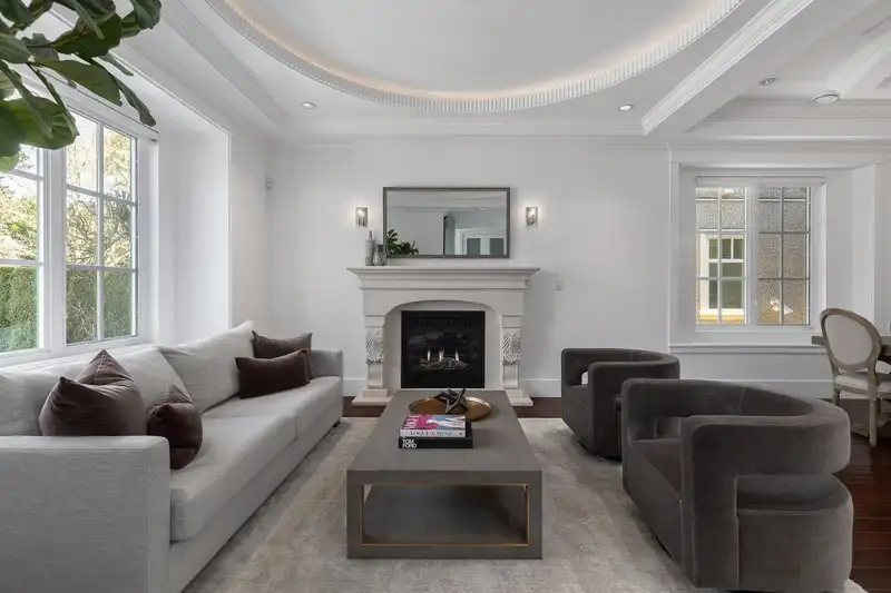 2958 W 40TH AVENUE - photo 3 of 40