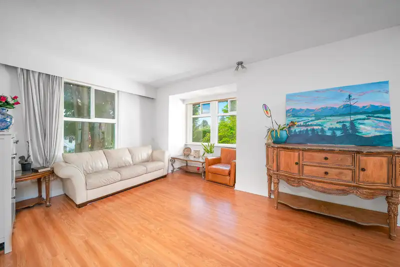 1623 W 66TH AVENUE - photo 3 of 22