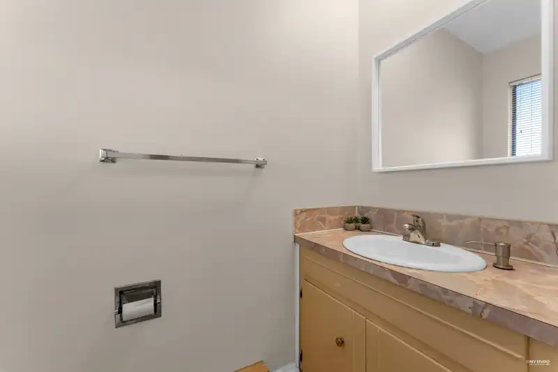 6717 141 STREET - photo 4 of 24