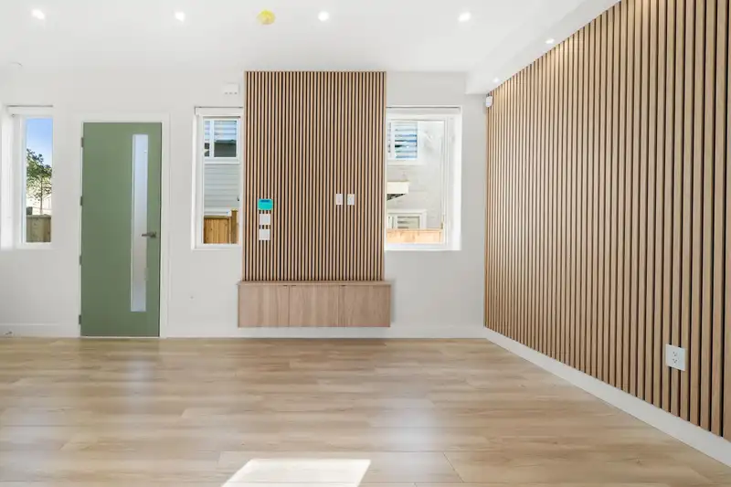1 3583 HAIDA STREET - photo 2 of 40
