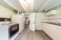 264 W QUEENS ROAD - thumbnail 24