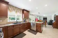 22724 76B CRESCENT - thumbnail 13
