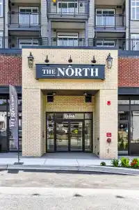 205 22348 NORTH AVENUE AVENUE - thumbnail 1