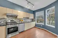 88 3711 ROBSON COURT - thumbnail 3