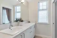 79 7138 210 STREET - thumbnail 29