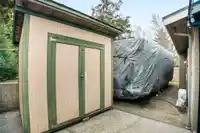 2228 GUILFORD DRIVE - thumbnail 35