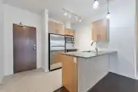 401 2943 NELSON PLACE - thumbnail 6