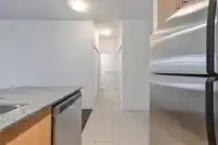 401 2943 NELSON PLACE - thumbnail 9