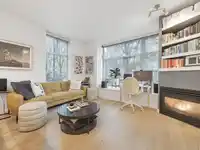 930 RICHARDS STREET - thumbnail 3