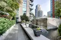 930 RICHARDS STREET - thumbnail 23