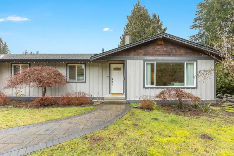 20597 39 AVENUE - photo 1 of 40