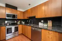 5 8638 159 STREET - thumbnail 4