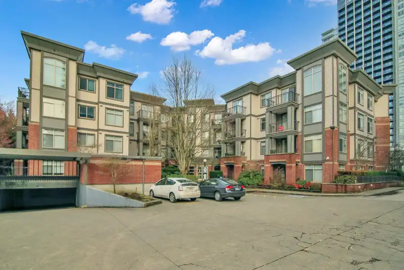 405 10499 UNIVERSITY DRIVE - photo 1 of 36