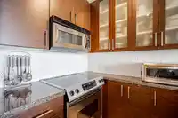 905 2345 MADISON AVENUE - thumbnail 17