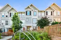 22 7169 208A STREET - thumbnail 4