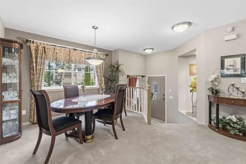 1 3300 PLATEAU BOULEVARD - photo 3 of 40