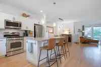 21080 80 AVENUE - thumbnail 6