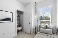 35 2891 MONTROSE AVENUE - thumbnail 12