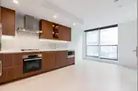 603 1768 COOK STREET - thumbnail 2
