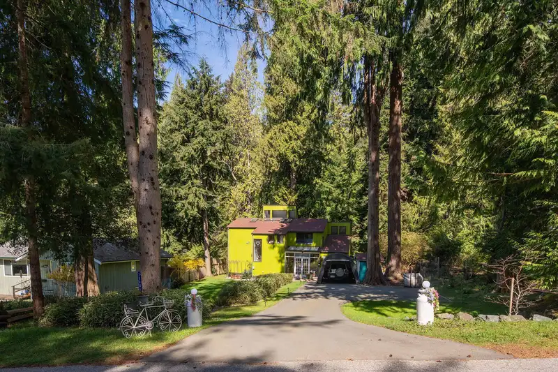 1540 TUNSTALL BOULEVARD - photo 1 of 37