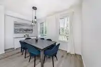 24 2423 AVON PLACE - thumbnail 13