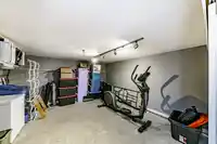 24 2423 AVON PLACE - thumbnail 29