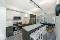 24 2423 AVON PLACE - thumbnail 10