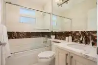 9351 CHAPMOND CRESCENT - thumbnail 21