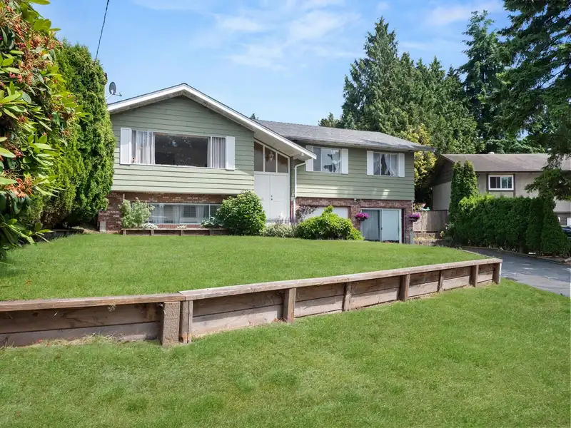 11774 KERR BAY - photo 2 of 40
