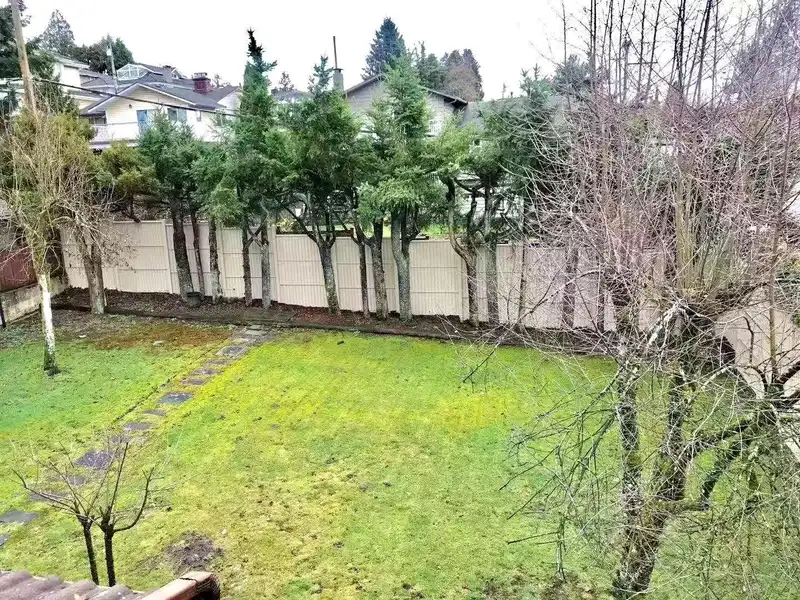 7204 RIDGE DRIVE - photo 3 of 3