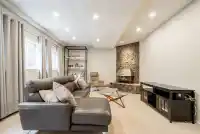 30 5216 201A STREET - thumbnail 1