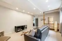 30 5216 201A STREET - thumbnail 3