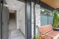 6 50 SEAVIEW DRIVE - thumbnail 3